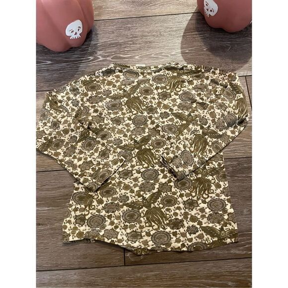 Kate Quinn Firebird Henley Longsleeve Shirt - Picture 5 of 5